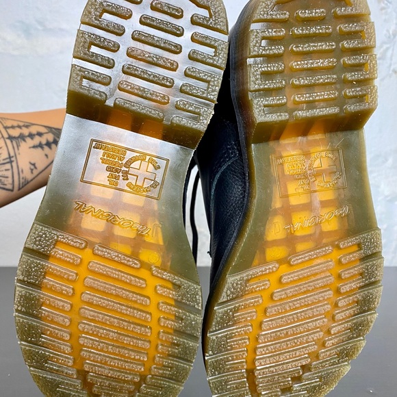 Black Pascal Dr. Martens - Picture 7 of 7